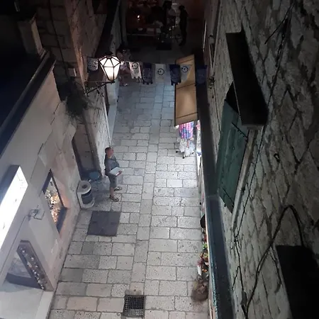 Dux Ad1735 오미스