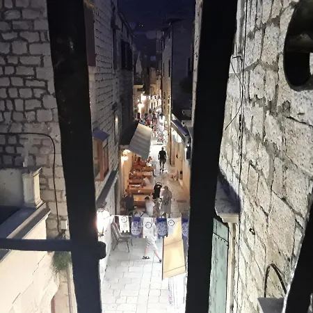 Dux Ad1735 Apartman Omiš